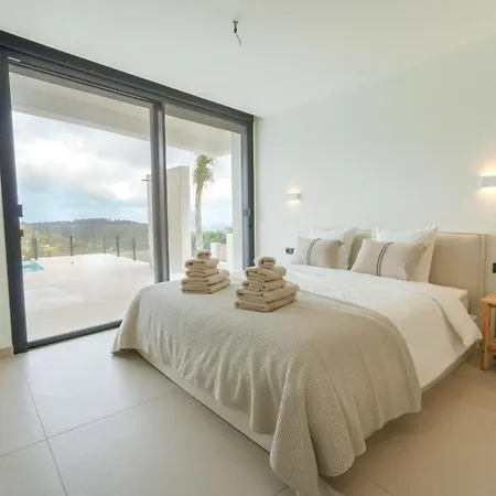 Infinita Villa *