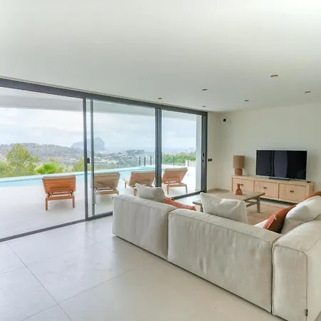 Villa Infinita *