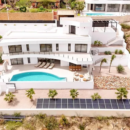 Villa Infinita Empedrola