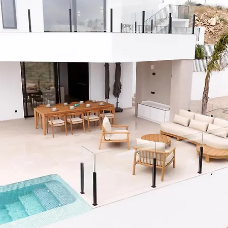 Villa Infinita